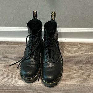 Dr martens size 7